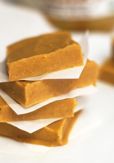 Quick peanut butter freezer fudge