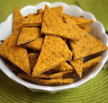 Vegan nacho cheez- its