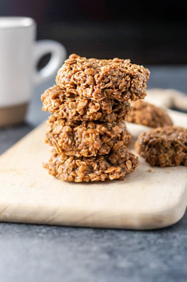 Stacked Vegan No-Bake Spice Cookies